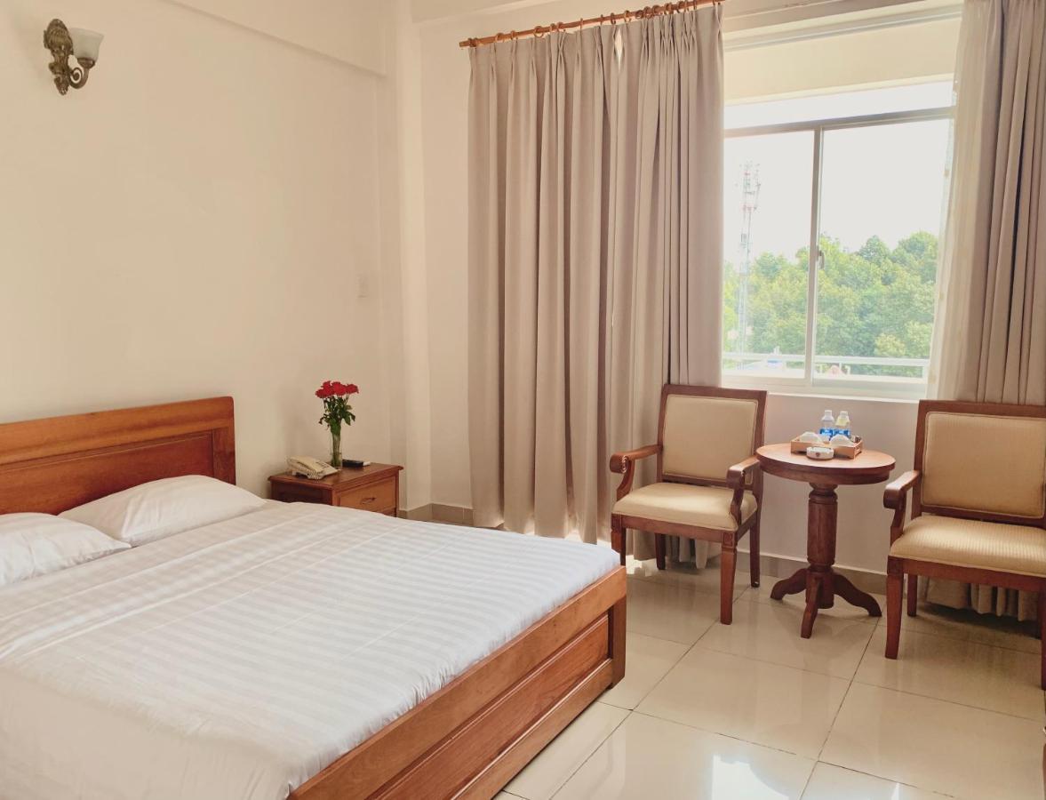 Tan Son Nhat 2 Hotel Ho Chi Minh Zewnętrze zdjęcie